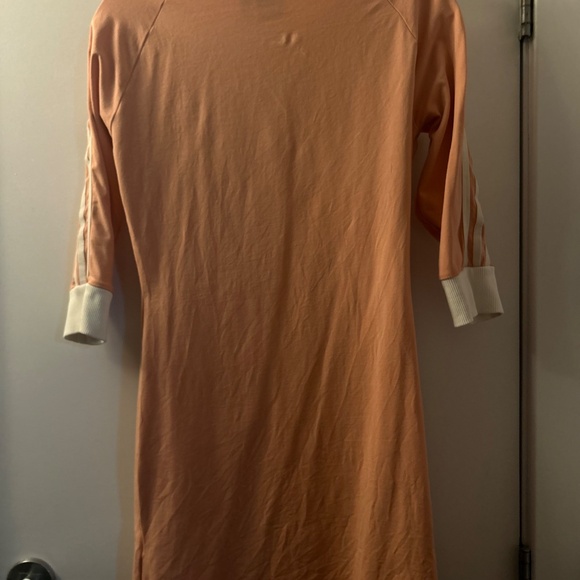 Adidas dress - Picture 4 of 4